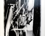 Warhol-Holding-Marilyn-Acetate-I